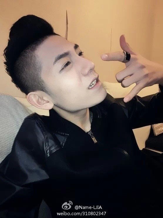 郝元泰斌