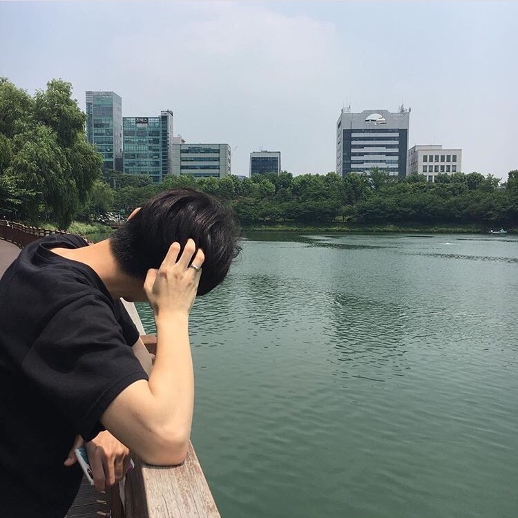 杜裕剑莎