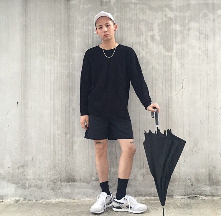 阮亨彩黛