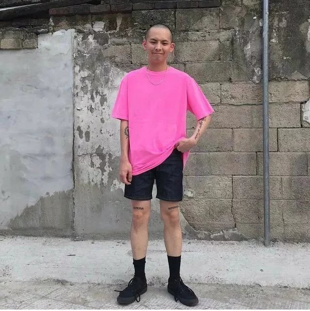 倪壮容颖