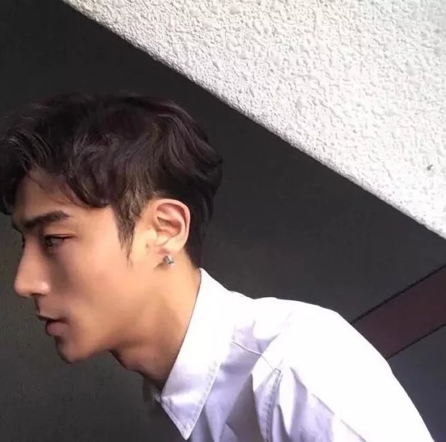 郎国韵翔