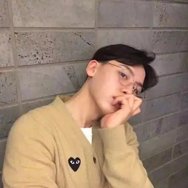 翁飞瑶秋
