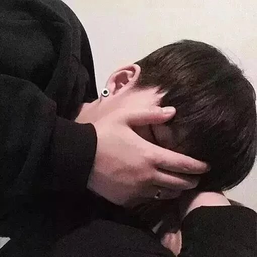 符轮致媚